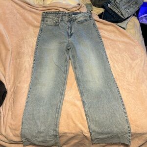 H&M wide/baggy light jeans midrise